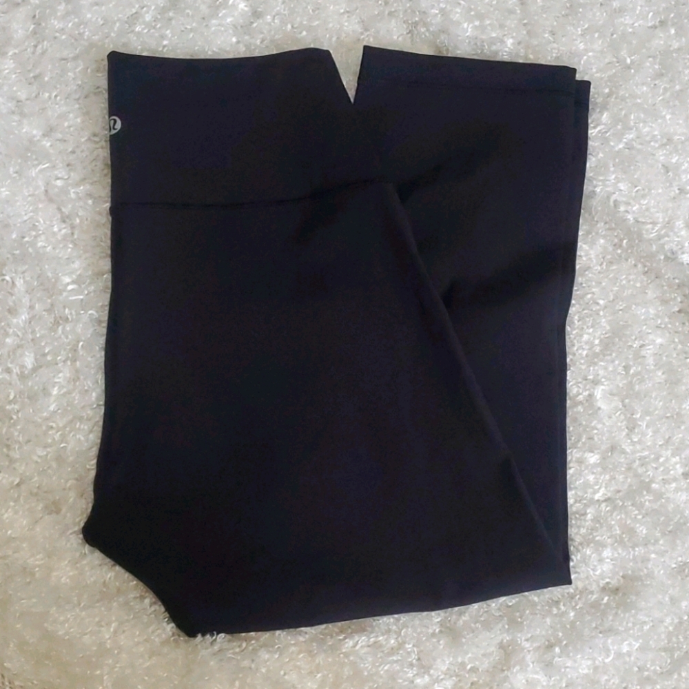 Lululemon Black Crops